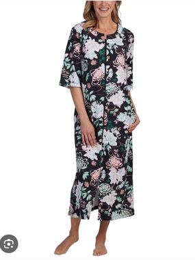 Miss Elaine Black Floral 3/4 Sleeve Zip Front Robe Or House Coat Numerous Sized